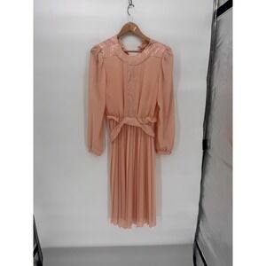 VTG Kathy J Dress Womens 10 Pink Peach Pearl Buttons Shoulder Pads Midi Pleated